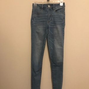 American Eagle Hi-Rise Jegging
